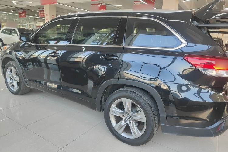 Used Toyota Highlander 2021 2.0T Four-Wheel Drive Luxury Edition 7 Seats Left Side