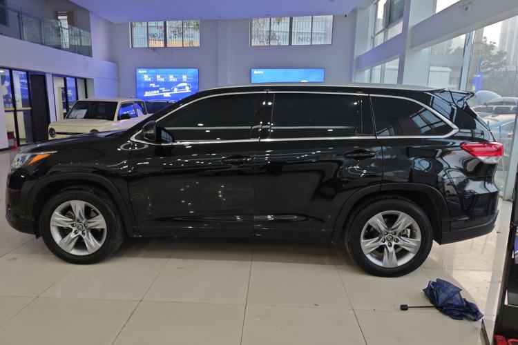 Used Toyota Highlander 2021 2.0T Four-Wheel Drive Luxury Edition 7 Seats Left Side