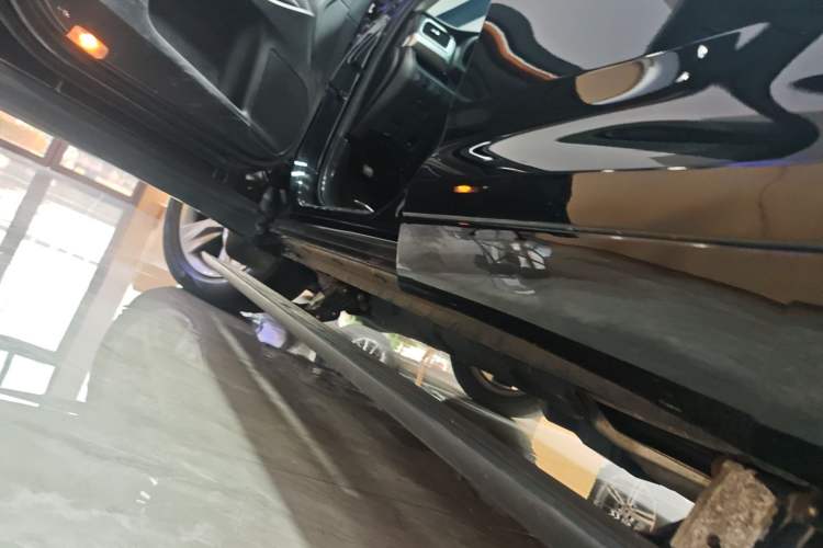 Used Toyota Highlander 2021 2.0T Four-Wheel Drive Luxury Edition 7 Seats Left Side Sill