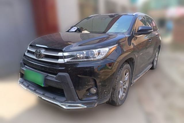 Ojetý Toyota Highlander 2021 2.0T Four-Wheel Drive Luxury Edition 7 Seats