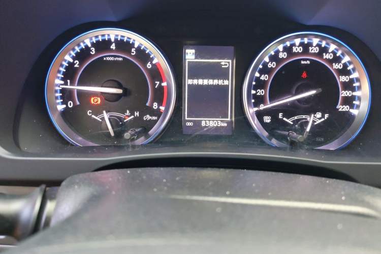 Used Toyota Highlander 2021 2.0T Four-Wheel Drive Luxury Edition 7 Seats Odometer Close Up