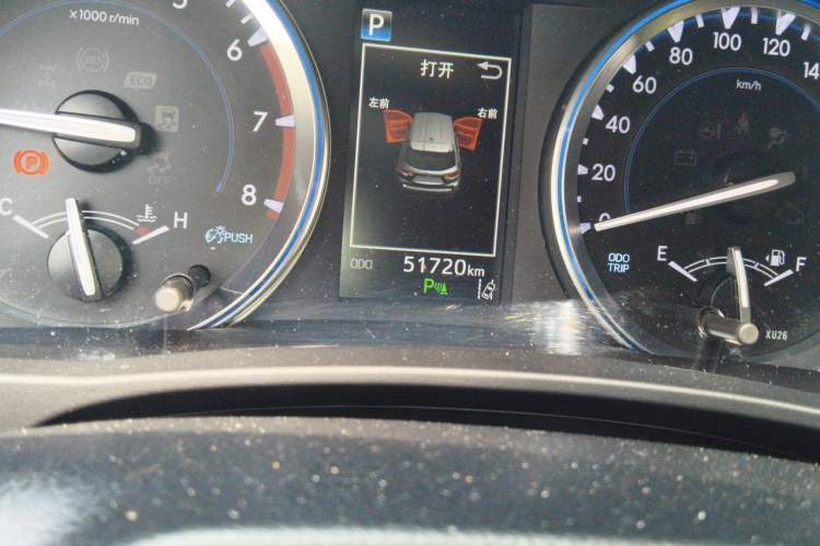 Used Toyota Highlander 2021 2.0T Four-Wheel Drive Prestige Version 7 Seats Odometer Close Up