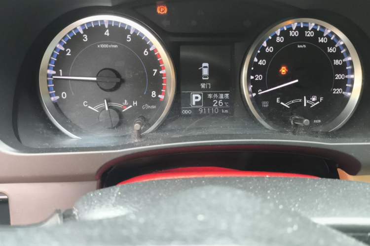 Used Toyota Highlander 2021 2.0T Four-Wheel Drive Elite Edition 7-Seater Odometer Close Up