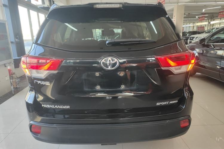 Used Toyota Highlander 2021 2.0T Four-Wheel Drive Luxury Edition 7 Seats Rear