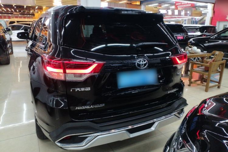 Used Toyota Highlander 2021 2.0T Four-Wheel Drive Prestige Version 7 Seats Rear