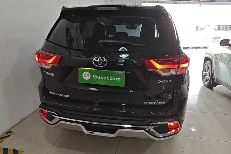 Used Toyota Highlander 2021 2.0T Four-Wheel Drive Prestige Version 7 Seats Rear
