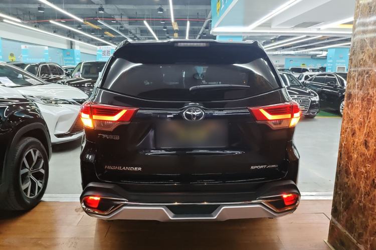 Used Toyota Highlander 2021 2.0T Four-Wheel Drive Luxury Edition 7 Seats Rear
