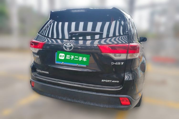Used Toyota Highlander 2021 2.0T Four-Wheel Drive Prestige Version 7 Seats Rear