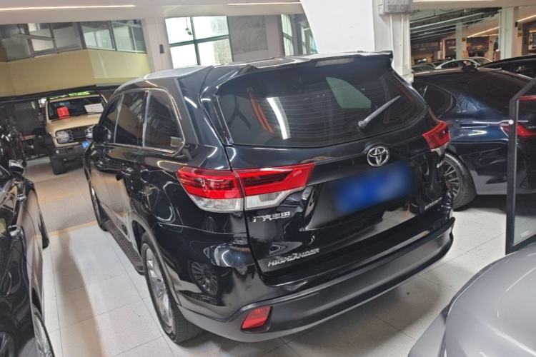 Used Toyota Highlander 2021 2.0T Four-Wheel Drive Luxury Edition 7 Seats Rear Left 45 Deg