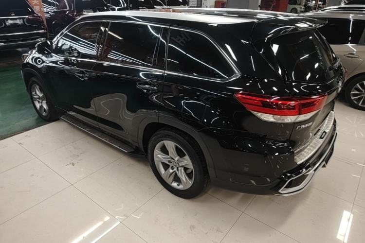 Used Toyota Highlander 2021 2.0T Four-Wheel Drive Luxury Edition 7 Seats Rear Left 45 Deg