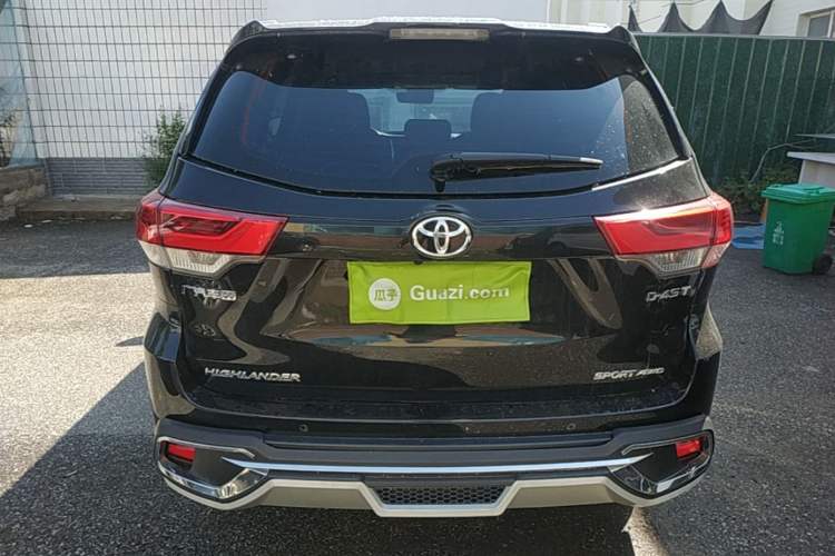 Used Toyota Highlander 2021 2.0T Four-Wheel Drive Prestige Version 7 Seats Rear