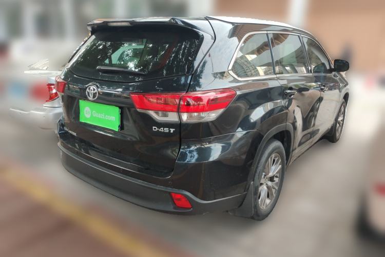 Used Toyota Highlander 2021 2.0T Two-Wheel Drive Elite Version 7-Seater Rear Right 45 Deg