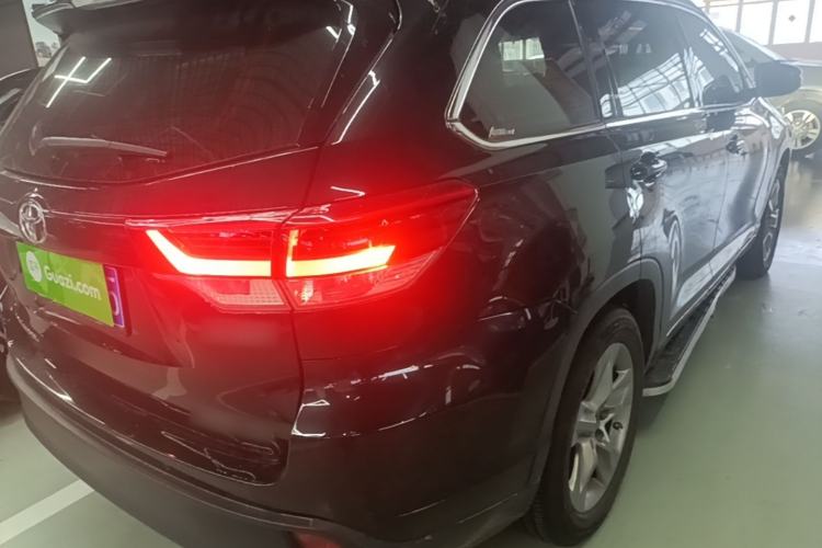 Used Toyota Highlander 2021 2.0T Four-Wheel Drive Luxury Edition 7 Seats Rear Right 45 Deg