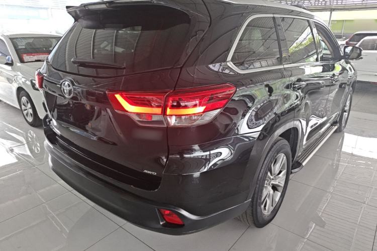 Used Toyota Highlander 2021 2.0T Four-Wheel Drive Elite Edition 7-Seater Rear Right 45 Deg