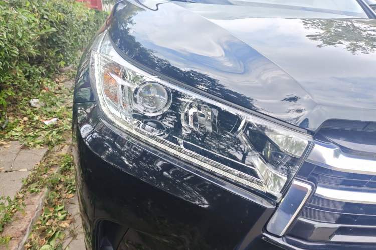 Used Toyota Highlander 2021 2.0T Four-Wheel Drive Prestige Version 7 Seats Right Front Headlight