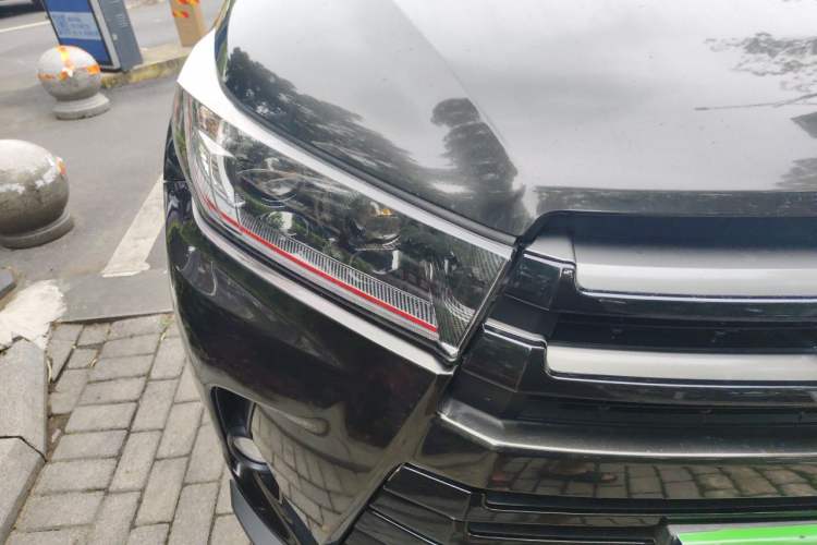 Used Toyota Highlander 2021 2.0T Four-Wheel Drive Luxury Edition 7 Seats Right Front Headlight