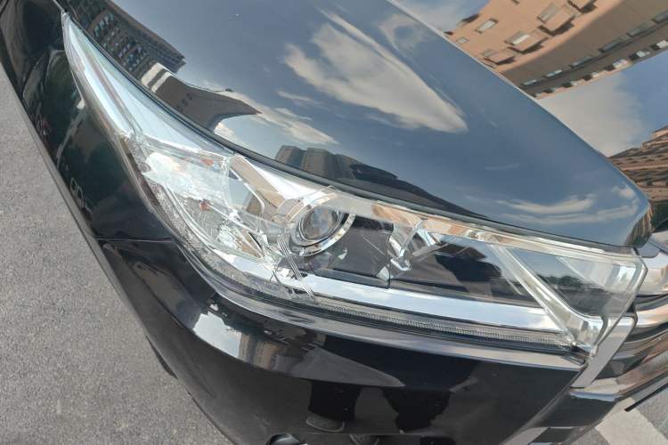 Used Toyota Highlander 2021 2.0T Four-Wheel Drive Prestige Version 7 Seats Right Front Headlight
