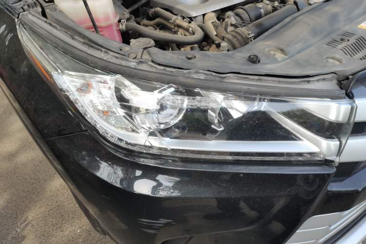 Used Toyota Highlander 2021 2.0T Two-Wheel Drive Luxury Edition 7 Seats Right Front Headlight
