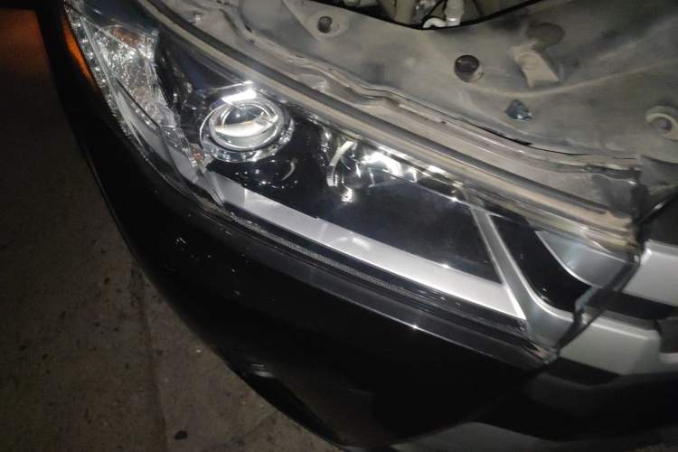 Used Toyota Highlander 2021 2.0T Four-Wheel Drive Luxury Edition 7 Seats Right Front Headlight