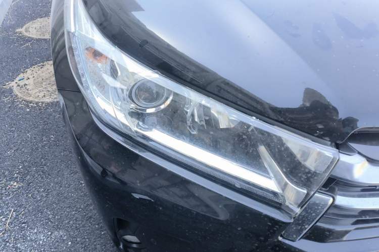 Used Toyota Highlander 2021 2.0T Four-Wheel Drive Prestige Version 7 Seats Right Front Headlight