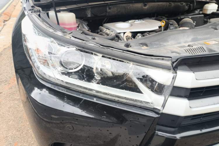 Used Toyota Highlander 2021 2.0T Four-Wheel Drive Elite Edition 7-Seater Right Front Headlight