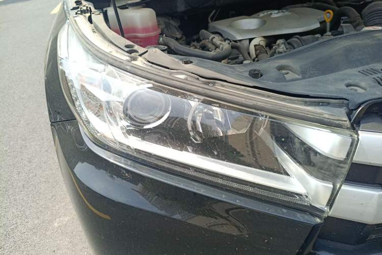 Used Toyota Highlander 2021 2.0T Four-Wheel Drive Luxury Edition 7 Seats Right Front Headlight