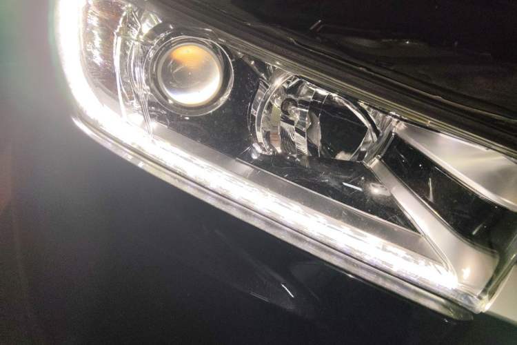 Used Toyota Highlander 2021 2.0T Four-Wheel Drive Luxury Edition 7 Seats Right Front Headlight