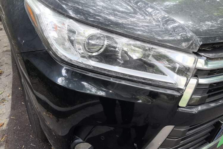 Used Toyota Highlander 2021 2.0T Four-Wheel Drive Prestige Version 7 Seats Right Front Headlight