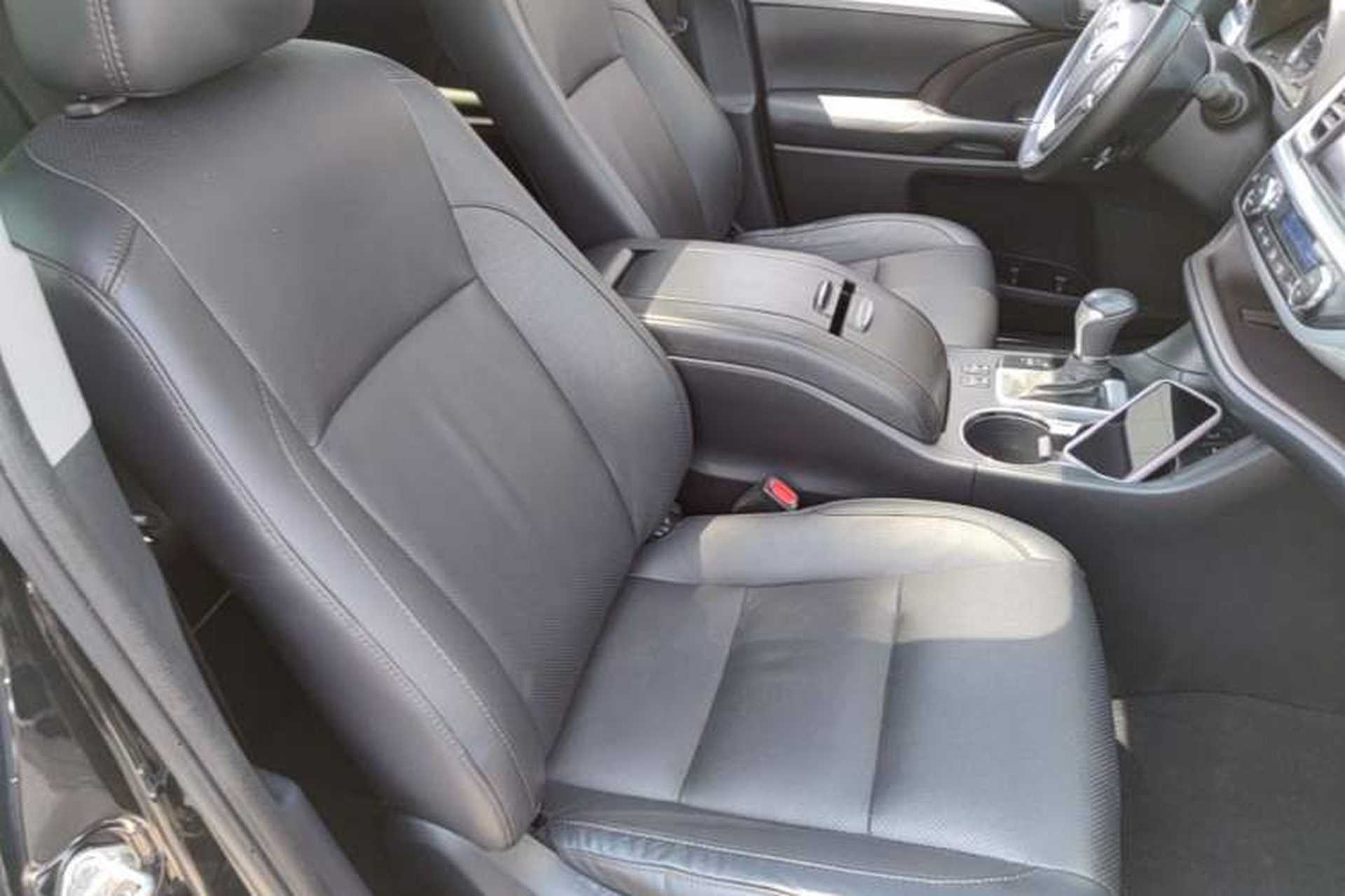 Used Toyota Highlander 2021 2.0T Four-Wheel Drive Luxury Edition 7 Seats Right Front Seat
