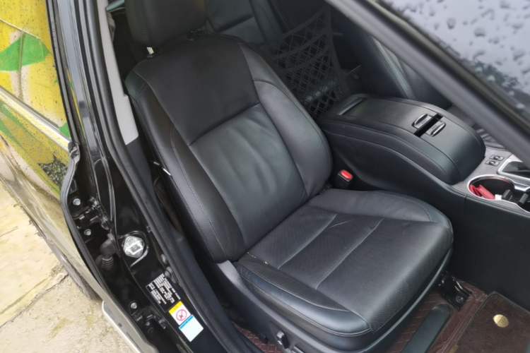 Used Toyota Highlander 2021 2.0T Four-Wheel Drive Luxury Edition 7 Seats Right Front Seat