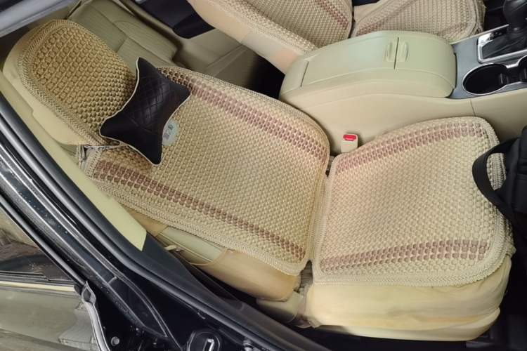 Used Toyota Highlander 2021 2.0T Two-Wheel Drive Elite Edition 5 Seats Right Front Seat