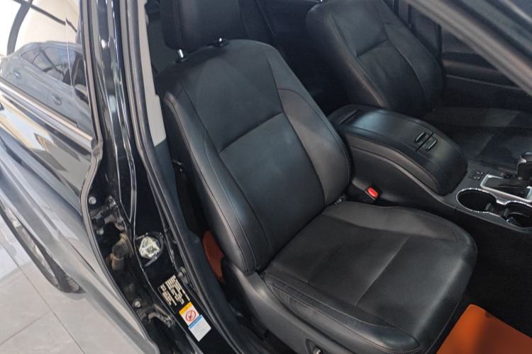 Used Toyota Highlander 2021 2.0T Four-Wheel Drive Prestige Version 7 Seats Right Front Seat