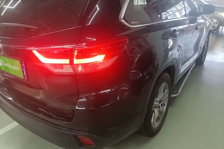 Used Toyota Highlander 2021 2.0T Four-Wheel Drive Luxury Edition 7 Seats Right Rear Taillight