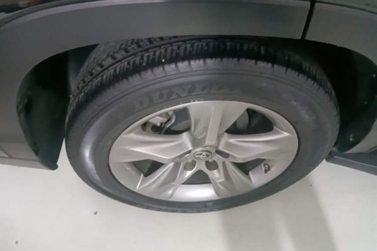 Used Toyota Highlander 2021 2.0T Four-Wheel Drive Prestige Version 7 Seats Right Rear Wheel Hub