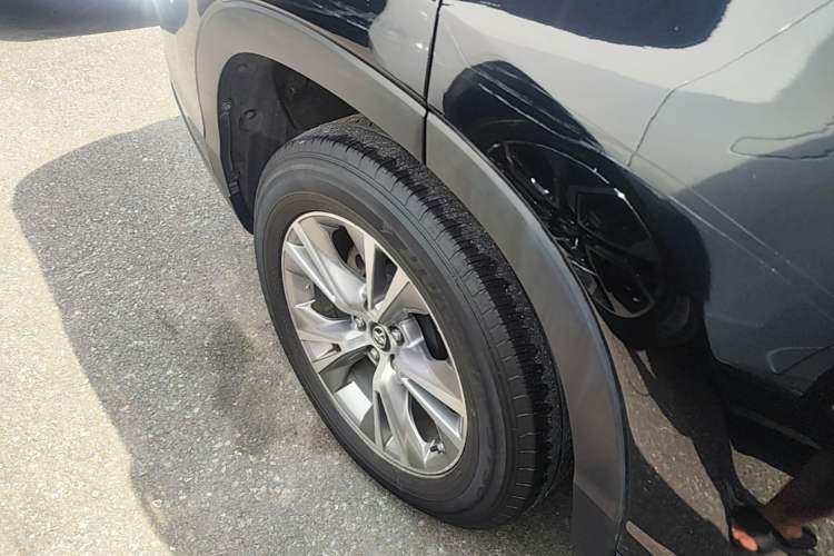 Used Toyota Highlander 2021 2.0T Two-Wheel Drive Elite Edition 5 Seats Right Rear Wheel Hub