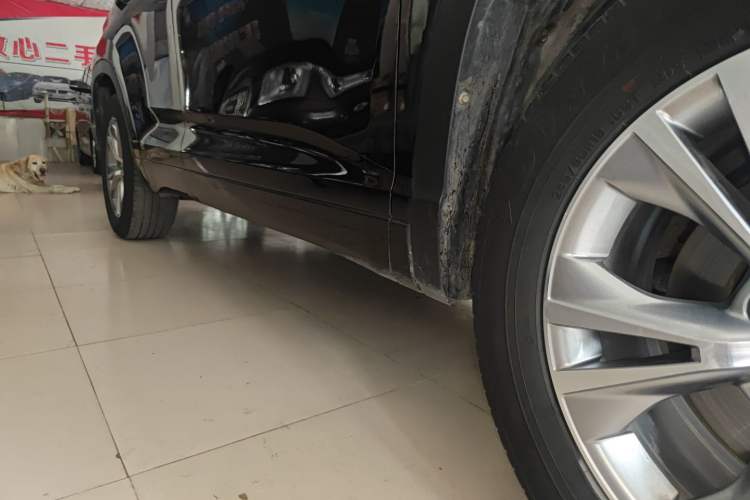 Used Toyota Highlander 2021 2.0T Four-Wheel Drive Elite Edition 7-Seater Right Side Sill