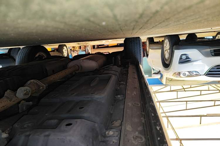 Used Toyota Highlander 2021 2.0T Two-Wheel Drive Elite Version 7-Seater Right Side Sill