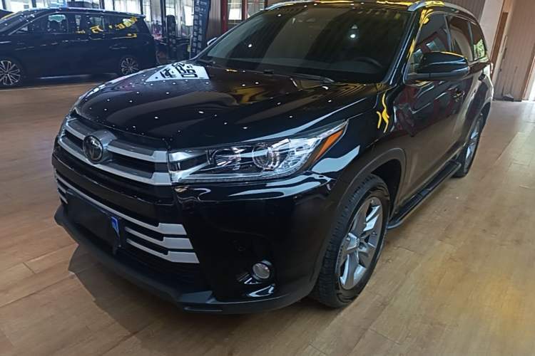 Used Toyota Highlander 2021 2.0T Four-Wheel Drive Luxury Edition 7 Seats Guazi used car, China used car export, Used car for sale, Used  cars, Cheapest cars for sale