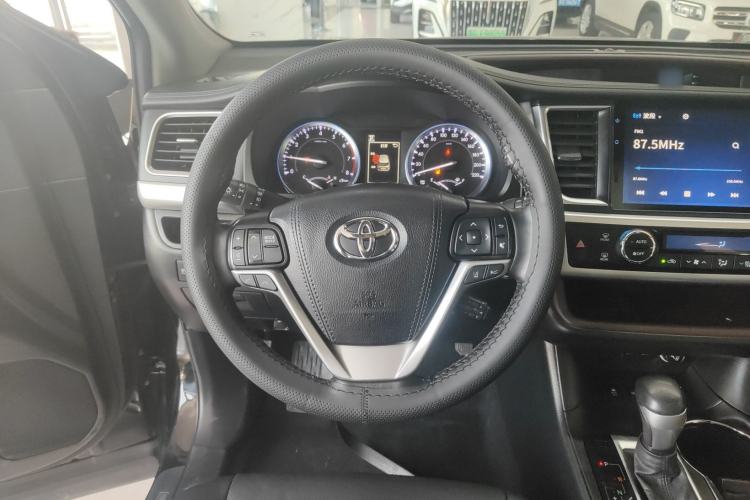Used Toyota Highlander 2021 2.0T Four-Wheel Drive Luxury Edition 7 Seats Steering Wheel
