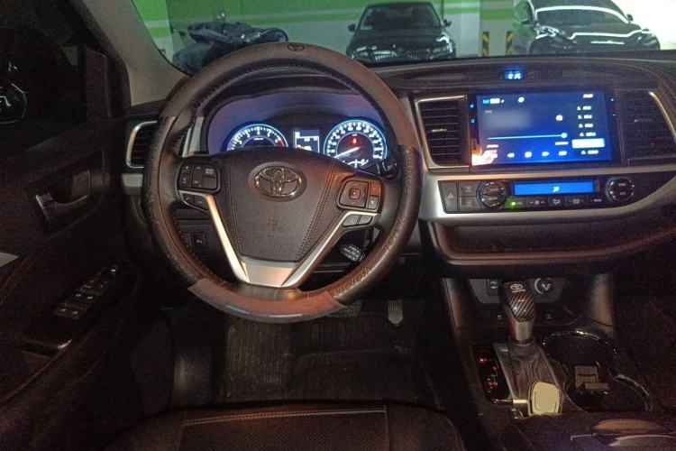 Used Toyota Highlander 2021 2.0T Four-Wheel Drive Luxury Edition 7 Seats Steering Wheel