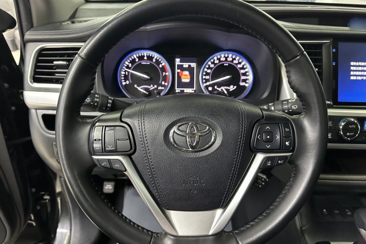 Used Toyota Highlander 2021 2.0T Four-Wheel Drive Prestige Version 7 Seats Steering Wheel
