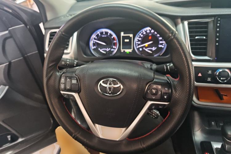Used Toyota Highlander 2021 2.0T Four-Wheel Drive Luxury Edition 7 Seats Steering Wheel