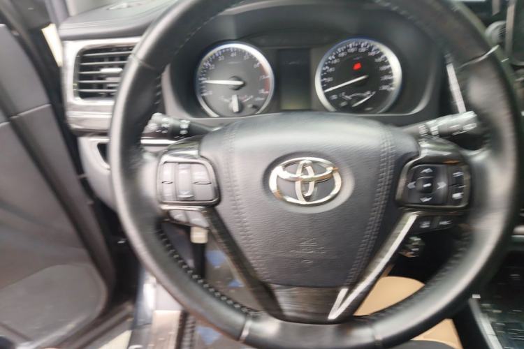 Used Toyota Highlander 2021 2.0T Four-Wheel Drive Luxury Edition 7 Seats Steering Wheel