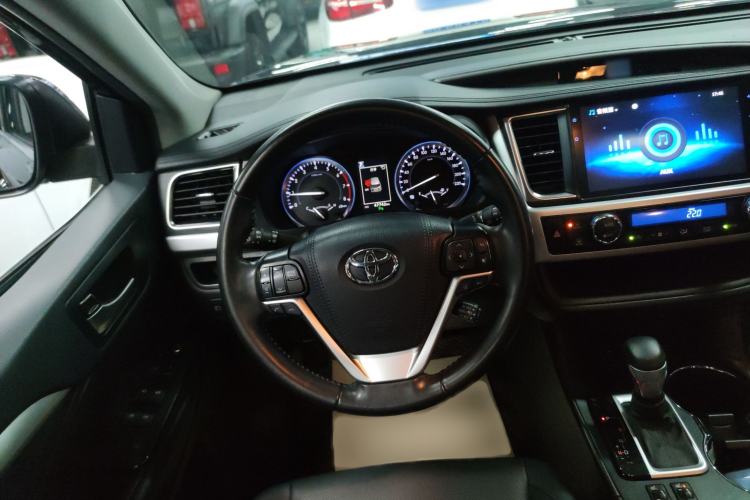 Used Toyota Highlander 2021 2.0T Four-Wheel Drive Luxury Edition 7 Seats Steering Wheel