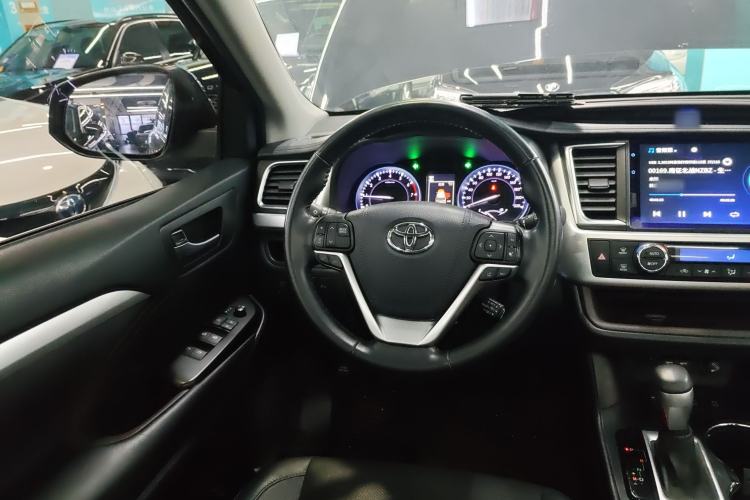 Used Toyota Highlander 2021 2.0T Four-Wheel Drive Luxury Edition 7 Seats Steering Wheel