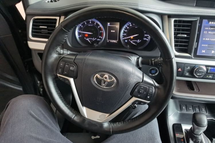 Used Toyota Highlander 2021 2.0T Four-Wheel Drive Luxury Edition 7 Seats Steering Wheel