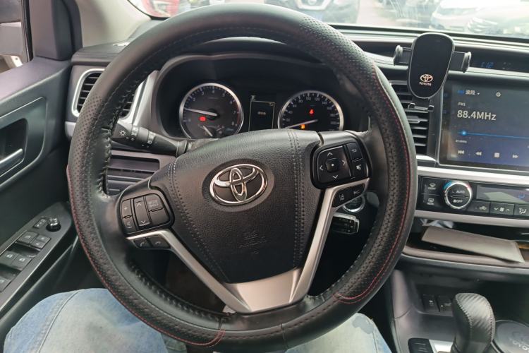 Used Toyota Highlander 2021 2.0T Four-Wheel Drive Luxury Edition 7 Seats Steering Wheel
