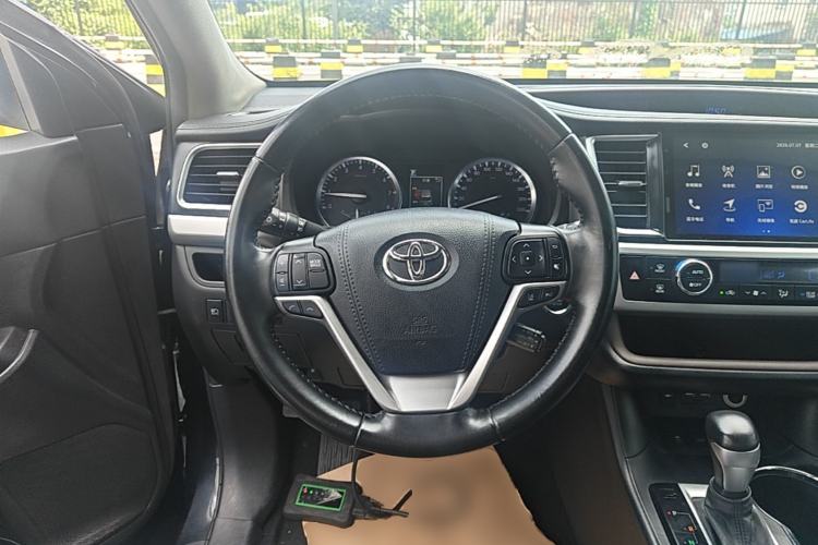 Used Toyota Highlander 2021 2.0T Four-Wheel Drive Luxury Edition 7 Seats Steering Wheel