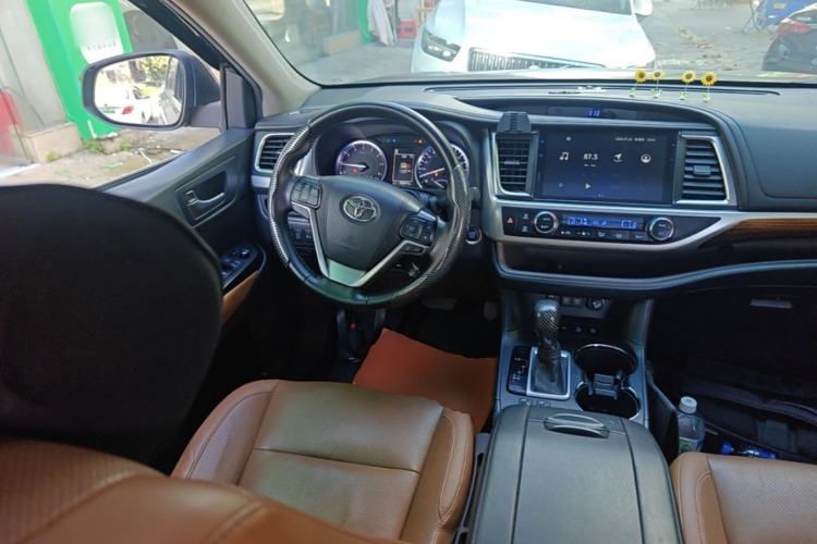 Used Toyota Highlander 2021 2.0T Four-Wheel Drive Knight Edition 7 Seats Steering Wheel