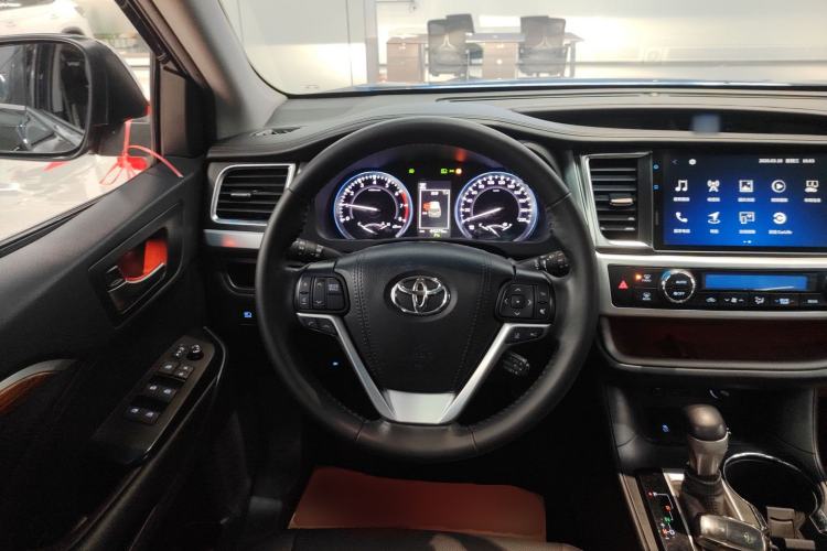 Used Toyota Highlander 2021 2.0T Four-Wheel Drive Luxury Edition 7 Seats Steering Wheel